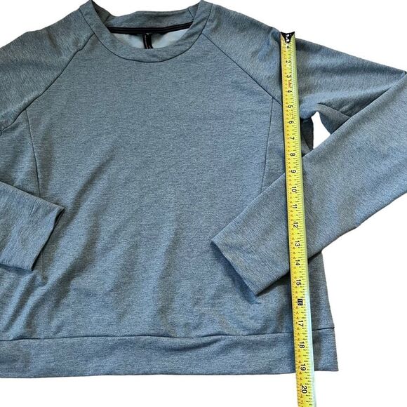 Gray Ryu Long Sleeve Size Medium - Picture 8 of 8